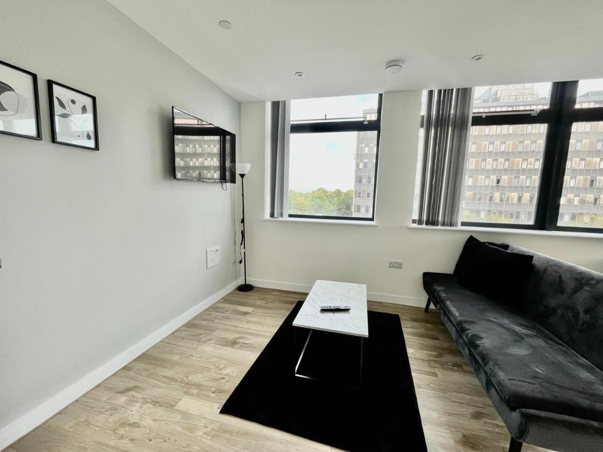 Stunning One Bedroom Apartment In Old Trafford Manchester Exterior photo